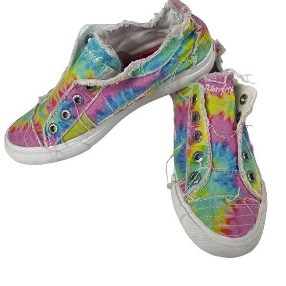 Blowfish Malibu Rainbow Colored Womens Sneaker Shoes Size 6.5. Youth Size 5 - Picture 1 of 7